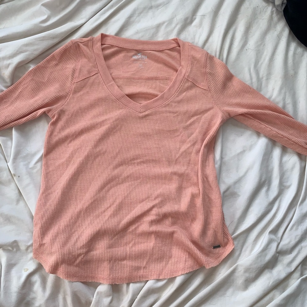 pink hollister vneck long sleeve